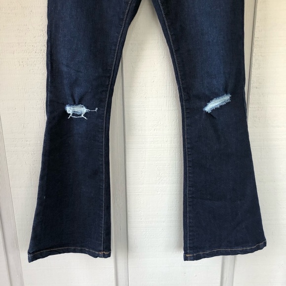 William Rast Flawless Flare Jeans Size 28 - Picture 3 of 9